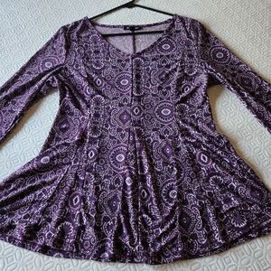 Roz & Ali Purple Geometric Flare Top, M (PTP=18.5")